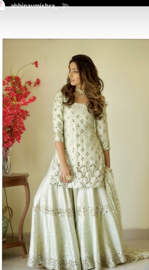 Sharara Poses, Sharara Suit Designs Latest, Panjabi Dress, Sharara Outfits, Sharara Suit Designs, White Sharara, Girly Backpacks, Lehenga Inspiration, Silk Fabric Dress