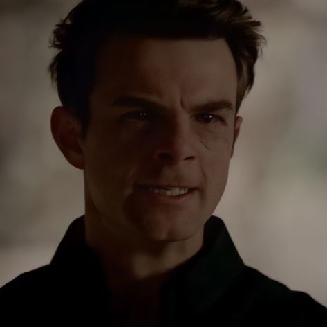 Kol Mikaelson Vampire Face, Kol The Originals, Kol Mikaelson, Nathaniel Buzolic, Klaus Mikaelson, Hope Mikaelson, Wattpad Stories, Stefan Salvatore, Vampire Diaries The Originals