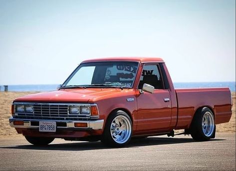 Nissan Pickup Truck, Low Trucks, Datsun Pickup, Nissan Pickup, Nissan D21, Mini Truck, Car Goals, Mini Trucks, Vroom Vroom