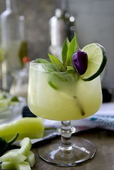 Exotic destination in glass anyone? Spicy Thai Basil Cucumber Cocktail is a sweet way to enjoy the heat of late summer! Hot, cool and refreshing… Aperitif Cocktails, Basil Cocktail, Cucumber Cocktail, Spicy Thai, Alcoholic Drink, Thai Basil, Summer Cocktails, Craft Cocktails, Cocktail Recipe