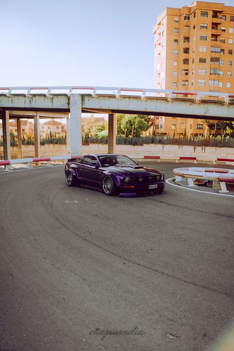 FORD MUSTANG STANCE BAGGED WITH SHIROKAI BODYKIT LILAC COLOUR IN SPAIN BAGGED STANCE SHELBY AMERICAN USDM V6 Mustang, 06 Mustang, S197 Mustang, Shelby American, 2006 Ford Mustang, Lilac Colour, Ford Mustang Gt, Mustang Gt, Dream Car