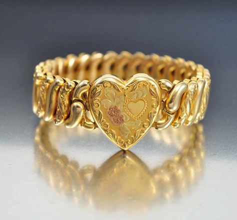 Vintage Jewelry Antique Gold, Gold Bracelet Vintage, Vintage Sweetheart Bracelet, Pretty Jewellery Gold, Vintage Heart Bracelet, Vintage Gold Wedding Rings, Trendy Gold Necklace, Sweetheart Bracelet, Vintage Heart Jewelry