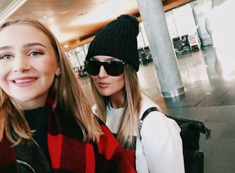 Style Header, Oc Face, Perrie Edwards, Little Mix, A Fan, Square Sunglasses Women, Harry Styles, Norway, Sunglasses Women