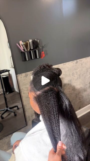 Keyslays Studio on Instagram: "Do you struggle with detangling your clients hair? 

Here’s how I keep detangling and blow drying under 10 mins , 15 mins tops!! I prep every clients hair with a good shampoo and deep conditioner followed by steam. The steamer is your best friend to making hair soft it also helps hair absorb your product 10x better. I always use hydrating shampoos and conditioners. 🙌🏽 The steam not only makes hair softer but also ensures products penetrate 10 times deeper while  leaving hair plush and ready for styling! 

Believe me when I say we breeze right through detangling and blow drying in my salon. This was a Natural hair maintenance which includes shampoo, blow dry, and trim.
👏🏽🙌🏽❤️

#atlhair  #silkpressatlanta  #healthyhair  #hairtransformation" How To Blow Dry Natural Hair, Shampoo And Conditioner For Dry Hair, Hair Steamers For Natural Hair, Blow Dry Natural Hair, Good Shampoo, Natural Hair Maintenance, Hair Steamers, Shampoos And Conditioners, Hydrating Shampoo