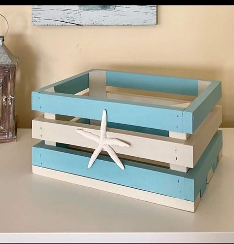 Ashley Bedroom, Beach Crafts Diy, Beach Room Decor, Beach Themed Crafts, Diy Beach Decor, Coastal Farmhouse Decor, Nautical Crafts, Beachy Room, Brick Garden