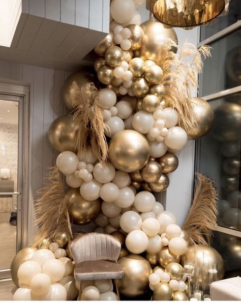 Gold Party Decorations Aesthetic, Cream Gold Party Decor, Brown Gold Birthday Theme, Melanin Bridal Shower Ideas, Shades Of Brown Balloon Garland, Beige And Gold Birthday Theme, Brown And Tan Party Decor, Brown White And Gold Wedding, Brown And Gold Sweet 16