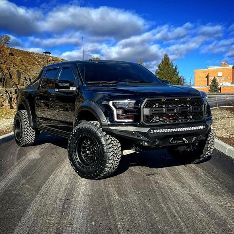 Ford Raptor Modified, Undercover Police Cars, Lamborghini Pictures, F150 Lariat, Raptor Truck, Car Gif, Black Rhino Wheels, Truck Quotes, Ford Ranger Wildtrak