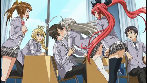 Haiyore! Nyaruko-san F Haiyore Nyaruko San, Harem Anime, Top 10 Best Anime, Anime Trap, Cute Kiss, Anime Show, Animes To Watch, Anime Bleach, Demon King Anime