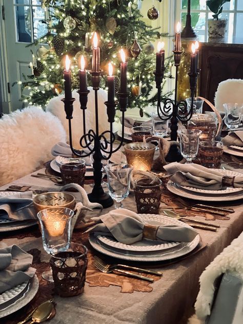 Antler Tablescape Kit Black Thanksgiving Table, Fancy Dinner Table Setting, Dinner Party Table Settings Elegant, Long Table Centerpieces For Home, Black And Gold Table Centerpieces, Elegant Thanksgiving Table Settings, Christmas Dinner Tablescapes, Autumnal Dinner, Fall Tablescapes Elegant