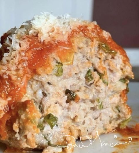 Daniel Mancini - Cheesy Chicken Meatballs I love this... Daniel Mancini, Beyond Diet Recipes, Gluten Free Meatballs, Beyond Diet, Plain Bread, Chicken Patties, Chicken Meatballs, White Meat, Cheesy Chicken