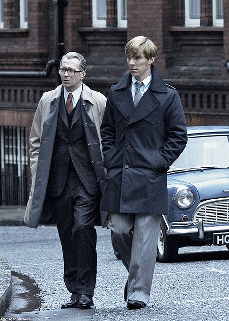 Peter Guillam and George Smiley (Tinker Tailor Soldier Spy) George Smiley, Spy Movie, Tinker Tailor Soldier Spy, Spy Film, Sherlock Cumberbatch, Benedict And Martin, Tailored Fashion, Cinema Theatre, Gary Oldman