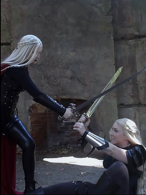 Aelin vs Manon @meghanfireheart as aelin and @kieraelizabethh as Manon - scene from queen of shadows #throneofglassseries #throneofglass #manonblackbeak #aelingalathynius #aelinashryvergalathynius #aelin #manon #queenofshadows Aelin Black Dragon Dress, Black Dragon Dress, Dragon Dress, Queen Of Shadows, Tog Series, Series Ideas, Aelin Ashryver Galathynius, Aelin Galathynius, Throne Of Glass Books