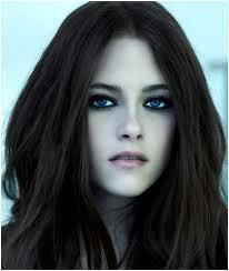 #wattpad #fanfiction Joscelin was an ordinary girl until one day she died and wakes up as Joscelin "Joss" Helena Swan, Bella's identical twin sister and accidentally takes over the story line. Twilight Wattpad, Twilight Fanfiction, James White, Ordinary Girls, Identical Twins, Bella Swan, Wattpad Fanfiction, Twin Sisters, Kristen Stewart