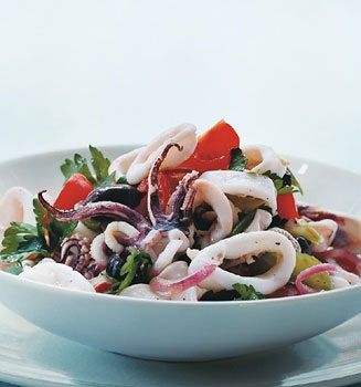 Calamari Salad Recipes, Calamari Salad, Feast Of The Seven Fishes, Calamari Recipes, Squid Recipes, 7 Fishes, Seven Fishes, Fish Salad, Italian Christmas