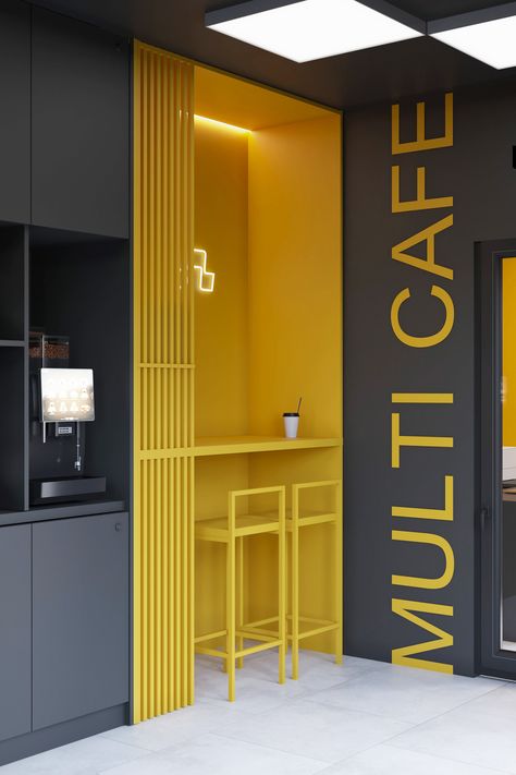 MULTI CAFE :: Behance Yellow And Black Interior, Black And Yellow Interior Design, Industrial Commercial Design, Commercial Interior Architecture, Small Bedroom Style, It Office, Small Restaurant Design, Office Space Design, Coffee Shops Interior