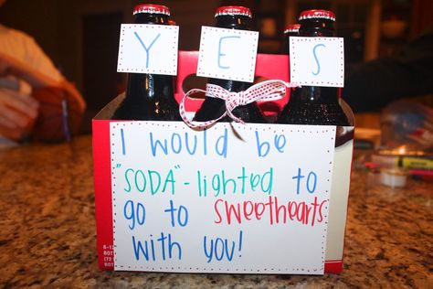 I'd be "soda"lighted - answer to dance invitation. Prom Invites, Country Prom, School Dance Ideas, Funny Prom, Prom Posters, Proposal Candles, Asking To Prom, Cute Prom Proposals, Dance Proposal