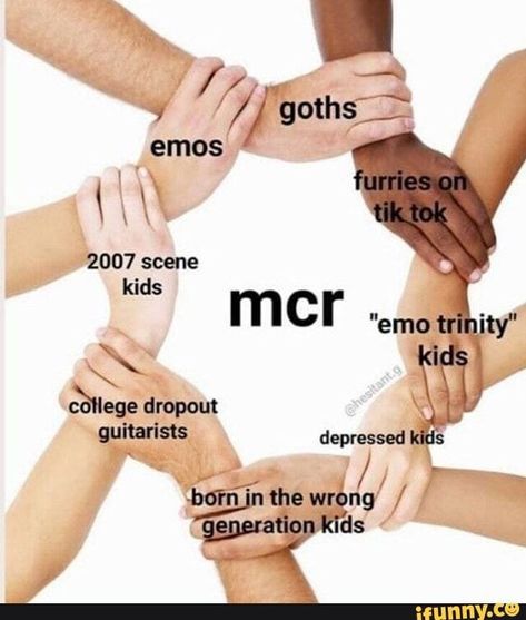 Princesa Emo, Emo Band Memes, Mcr Memes, Emo Memes, I Love Mcr, Palaye Royale, I Love Cinema, Band Humor, Emo Music