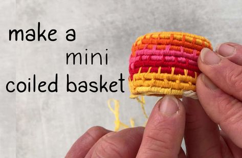 Embroidery Floss Crafts, Miniature Basket, Weaving Diy, Weaving Book, Things To Learn, Weaving For Kids, Basket Weaving Diy, Coiled Fabric Basket, Mini Basket