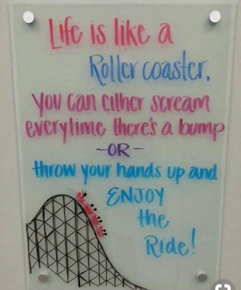 White Board Inspirational Quotes, Inspirational White Board Ideas, Dry Erase Board Quotes Inspiration, Motivational White Board Ideas, White Board Quotes Inspiration, School White Board Ideas, Motivational Boards For Work, Office White Board Ideas, Cute White Board Ideas