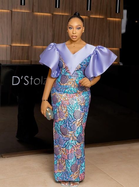 Gorgeous and classy styles you should see. - Stylish Naija Owambe Styles, Lace Trend, Ankara Outfits, African Ladies, Stylish Naija, African Wedding Attire, Ankara Gown, Printed Short Dresses, African Fashion Traditional