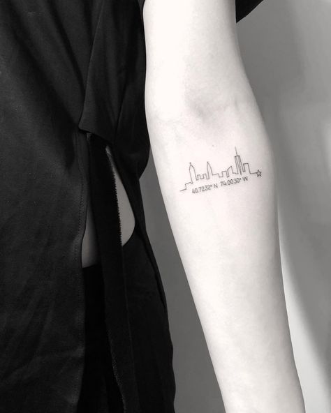 Ny Skyline Tattoo, Nyc Skyline Tattoo, Skyline Tattoo, Chicago Tattoo, Ny Skyline, Nyc Tattoo, City Tattoo, Nyc Skyline, Subtle Tattoos