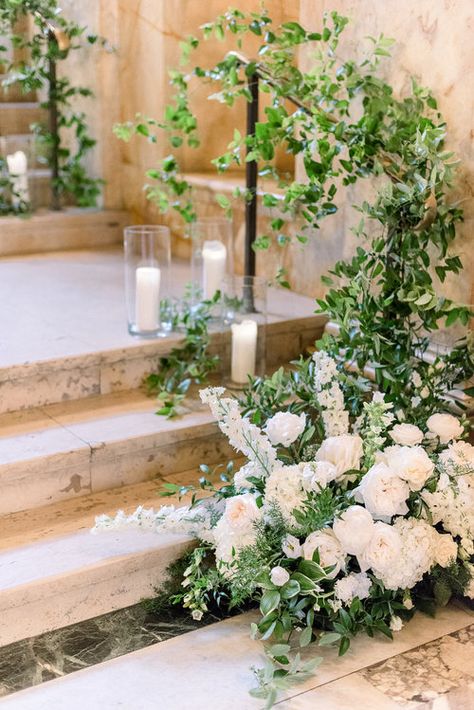 Wedding Stairs Flowers, Hydra Wedding, Minimal Staircase, Wedding Stairs, Boston Public Library Wedding, Public Library Wedding, Marble Walls, Victoria And David, Library Wedding