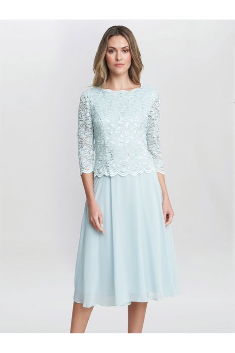 Gina Bacconi Rona Midi Dress With Lace Bodice & Chiffon Skirt Colour: Green Mother Of The Bride Outfits, Outfits Vintage, Dress Mint, Summer Wedding Outfits, Floral Lace Tops, Chiffon Midi Dress, Bride Clothes, Pink Midi Dress, Chiffon Skirt