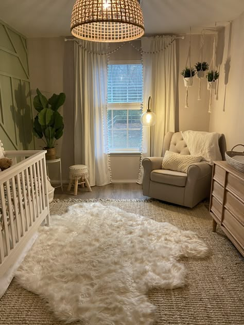 Cozy Baby Room, Baby Nursery Inspiration, Baby Room Organization, Baby Room Themes, Baby Room Neutral, Girl Nursery Room, Nursery Room Design, Baby Room Inspiration, Baby Boy Room Nursery