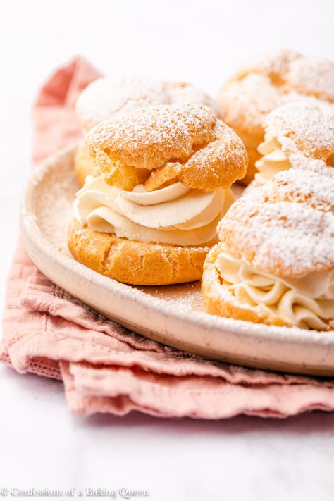 Cream Puff Recipe - Confessions of a Baking Queen Cream Puffs Recipe Easy, Mini Cream Puff, Cream Puffs Recipe, Cream Puffs Easy, Pumpkin Spice Cream, Sweet Whipped Cream, Cream Puff Recipe, Pumpkin Custard, Puff Recipe