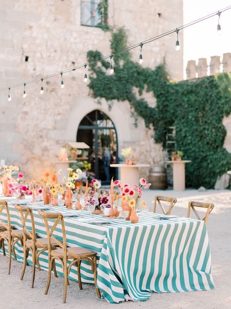 The richness of colours & textures, delicious food stations, ice cream & cocktails have set the tone for an al fresco evening to remember. Event Planning, Design & Florals @sofianascimentostudios @alice_sofianascimentostudios Photo @brancoprata Video @vanessaandivo Rentals & Furniture @rentalcollectionpt Venue @fitapreta.vinhos Summer Flowers Wedding Table Decorations, Summer Outdoor Dinner Party, Event Planning Aesthetic, Corporative Events, Cream Cocktails, Wedding Flower Table Decorations, Ice Cream Cocktails, Nz Wedding, Bright Wedding Colors