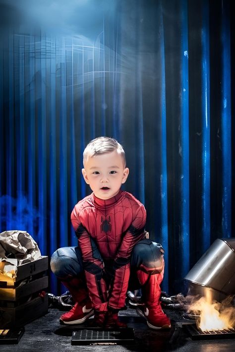 6 Year Picture Ideas, Spiderman Photoshoot Kids, Spider Man Dress, Spiderman Dress Up, Spiderman Photoshoot, Spiderman Dress, Superhero Photoshoot, Spiderman Theme Party, Spiderman Poses