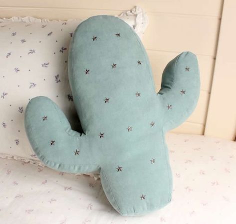 Cactus Decorative Throw Pillows Cactus Bedding, Diy Laptop Case, Cactus Throw Pillows, Nursery Accents, Car Green, Diy Laptop, Cactus Pillow, Baby Room Inspiration, Baby Room Art