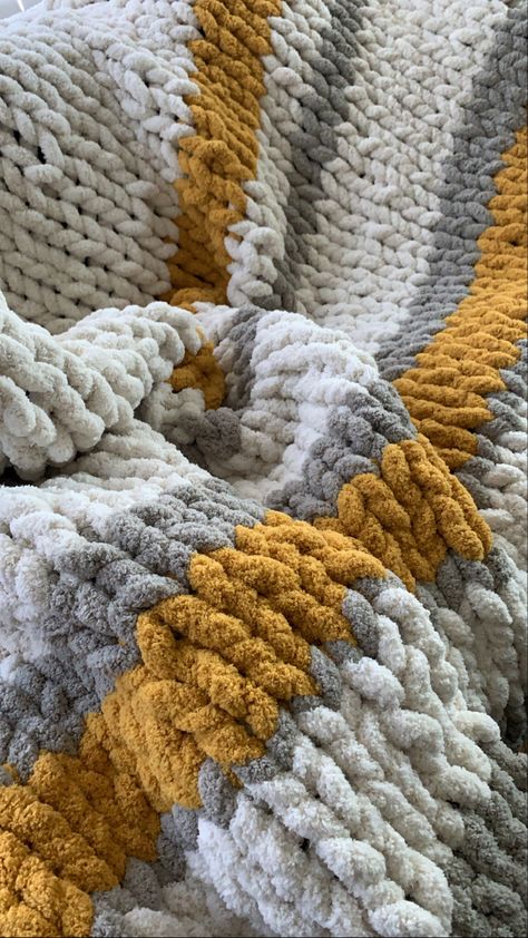 Mustard Yellow Chunky Knit Blanket, Chenille Throw Blanket, Mustard Yellow Crochet Blanket, Yellow Chunky Knit Blanket, Chenille Blanket Crochet, Chunky Knit Blanket Color Ideas, Loop Yarn Patterns, Crochet Chunky Blanket, Mustard Throw Blanket