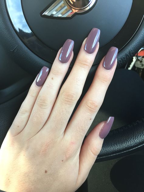 Mauve Square nails Mauve Nails, Tapered Square Nails, Nails Square, Super Nails, Fall Nail Colors, Fall Nail Designs, My Nails, Nail Shapes, Square Nails