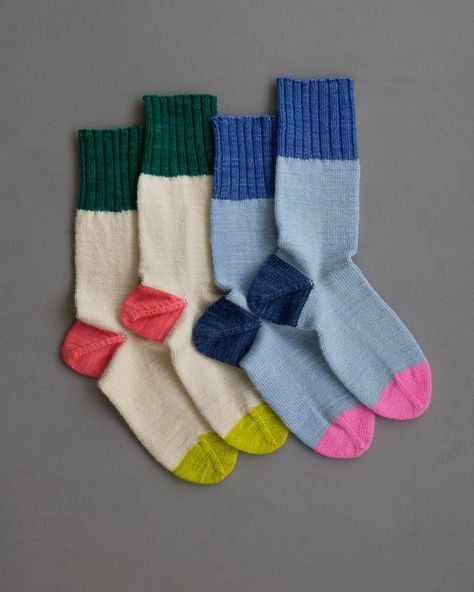 Purl Bee, Hand Knit Socks, Purl Soho, Sock Knitting Patterns, Yarn Sizes, Sock Patterns, Stockinette Stitch, Knitting Techniques, Exercise For Kids