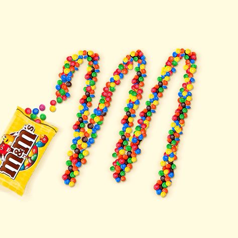 m&m como (m) type chocolate.... M&m Photography, Chocolate Shots, Food Art Photography, Campaign Planning, M Instagram, Brand Campaign, Still Life Photography, Food Art, Just In Case