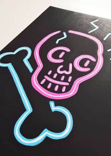 Diy Neon Sign, Pink Marker, Tiktok Art, Art Pins, 30th Party, Black Paper Drawing, Halloween Arts And Crafts, Drawing Sheet, Neon Painting