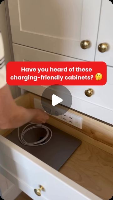 Hometrust.sg on Instagram: "If you hate clutter and wires, consider opting for cabinets with plugs installed in it for a more concealed charging station! 

What do you think? 👇🏻

Credit: @dockingdrawer 

#cabinet #carpentry #drawer #sghome #interiordesign #sgreno #homeorganization" Charging Station Kitchen, Phone Charging Station, Kitchen Area, Phone Charging, Charging Station, Carpentry, Home Organization, You Think, Thinking Of You