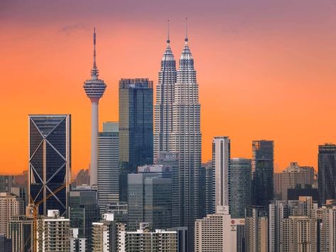 Malaysia Building, Bangunan Malaysia, Tugu Negara Malaysia Art, Malaysia Landmark, Malaysia City, View Aesthetic Malaysia, Kl Tower, Kuala Lumpur Skyline, Malaysia City View