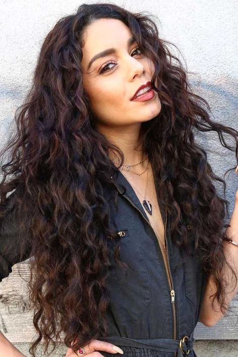 Vanessa Hudgens Hair, Head Hairstyles, Curly Head, Trendy We Fryzurach, Curly Hair Photos, Curly Lace Front Wigs, Permed Hairstyles, Vanessa Hudgens, Hair Photo