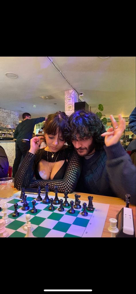 chess date cocktail boyfriend couple girlfriend cute inspo Chess Date, Chess Couple, Date Me, Anime Drawings Boy, Chess, Anime Drawings, Dates, Drawings, Anime