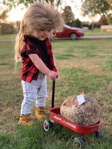 Joe Dirt Couples Costume, Joe Dirt And Brandy Costume, Joe Dirt Costume, Farm Costumes, Baby Bank, Costumes 2024, Joe Dirt, Styled Photoshoot