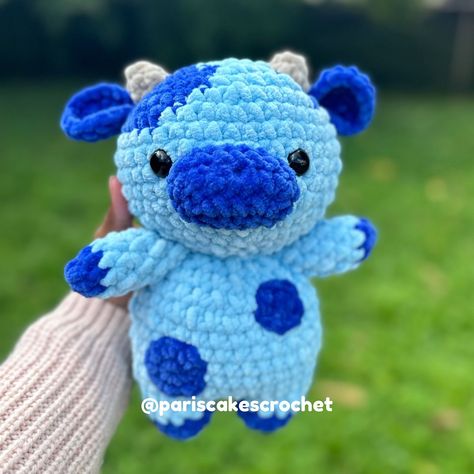 💙Bluebell Cow Plushie💙 This is the biggest cow I’ve made. It’s so squishy and cute!! 🛍️Plushies are available on my Etsy (link in bio)🛍️ Pattern: @rin.meow21 🏷️ #crochet #crochetersofinstagram #crochetaddict #crochetplush #crochetlove #crochettoy #diy #cute #cuteplushie #plushiesofinstagram #adorable #giftideas #amigurumi #uniquegifts #amigurumiaddict #amigurumicrochet #crochetplushie #crochetplushtoy #stuffedanimals #handmade #handmadegift #seller #shop #yarn #kawaii #crocheted #pariscak... Blueberry Cow, Cow Cute, Plushie Crochet, Crochet Cow, Cute Cow, Cute Cows, Safety Eyes, Handmade Toys, Crochet Toys