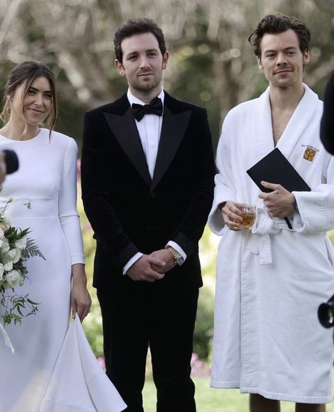 Harry Styles Wedding, Harry Styles And Olivia Wilde, Don't Worry Darling, Olivia Wilde, Wedding Suit, Harry Edward Styles, Edward Styles, Wedding Night, Wedding Suits