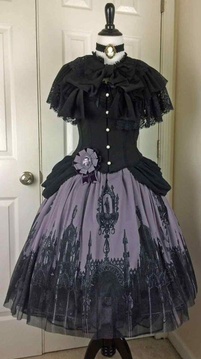 Loved and forgotten Alois x neko reader (black butler) - A ball? pt. 1 - Wattpad Purple Goth Outfits, Purple Goth, Mode Steampunk, Purple Gothic, Purple Night, Tokyo Street Fashion, Style Indie, Heck Yeah