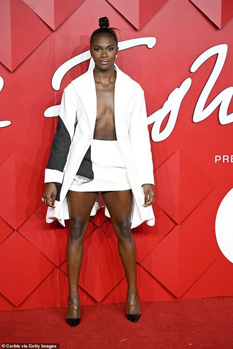 White Oversized Blazer, Dina Asher Smith, Olympic Runners, Female Runner, British Women, Running Track, British Fashion Awards, All White Outfit, Professional Athlete