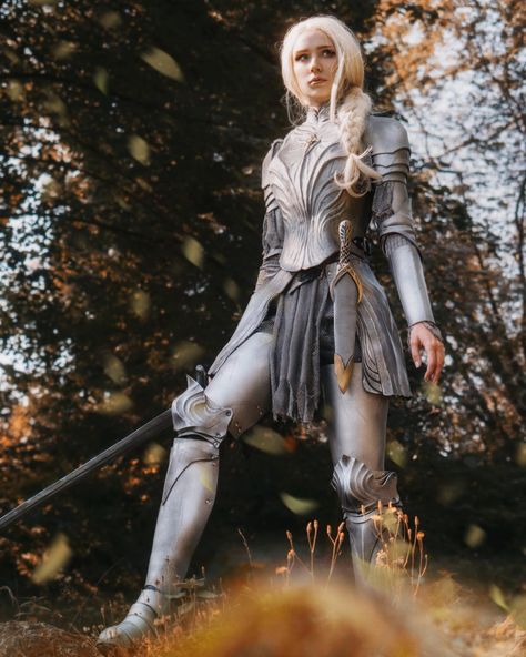 Women’s Armor, Ren Faire Knight Woman, Female Knight Cosplay, Elf Warrior Female, Pretty Armor, Galadriel Cosplay, Knight Female, Lady Knight, Knight Cosplay