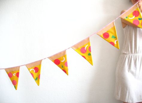 Pizza banner! I'll find an appropriate use for this... Pizza Banner, Nice Name, Imagination Station, Food Party, Love Pizza, Bias Binding, Pizza Party, Red Gingham, Oil Cloth