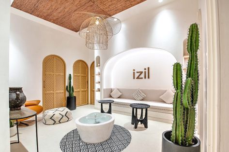 Izil Spa by Brand Creative is a Moroccan escape in Dubai Urban Modern Interior Design, The Dubai Mall, Spa Interior Design, Spa Branding, Spa Lighting, Faux Window, Curated Decor, Spa Interior, Home Decor Ideas Living Room