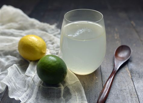 Labor-Aid: An Energizing Lemon-Lime Electrolyte Drink — Oh Baby Nutrition Baby Nutrition, Fertility Nutrition, Early Labor, Eating Light, Nutrition Drinks, Electrolyte Drink, Pregnancy Nutrition, Nourishing Foods, Rum Drinks